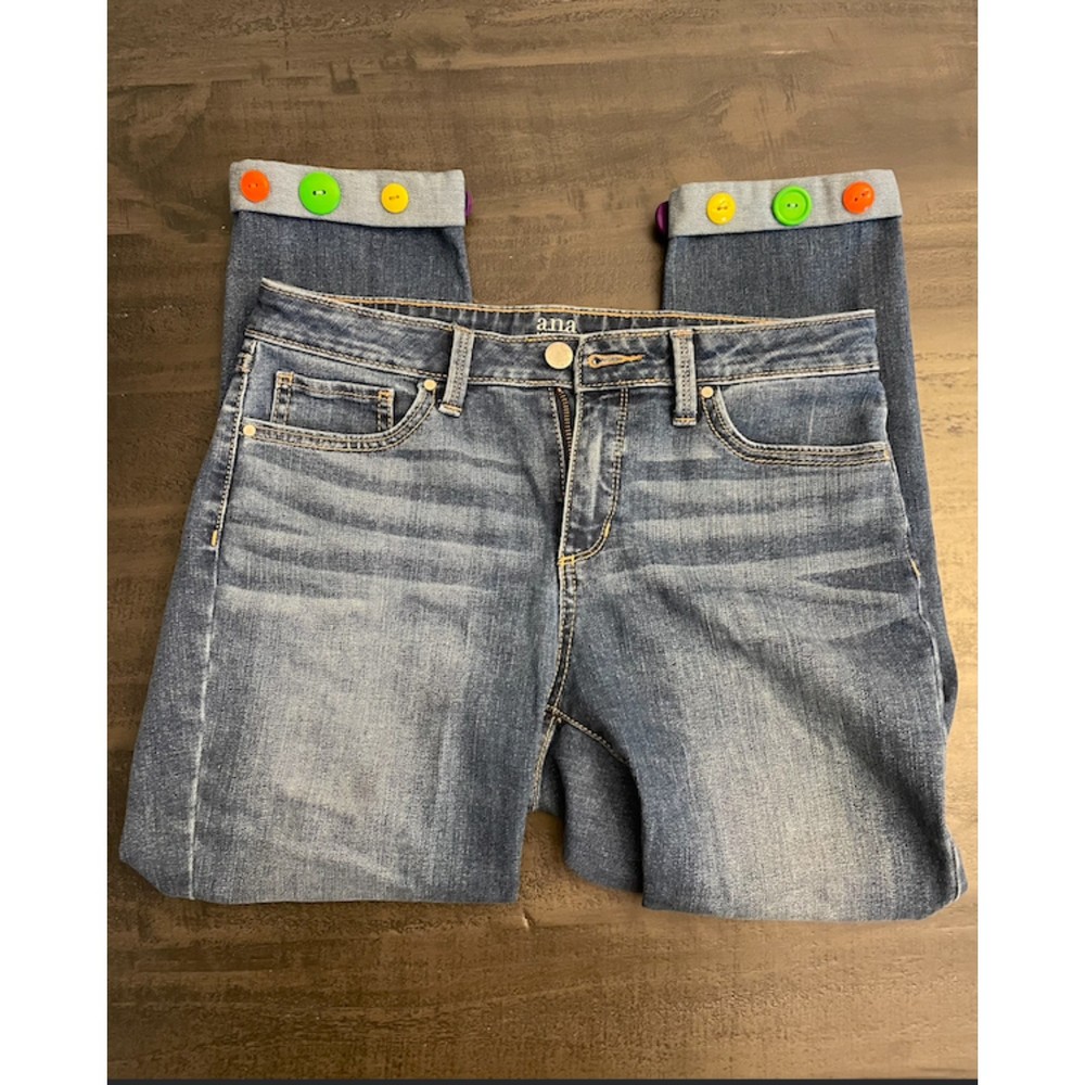 a.n.a Skinny Ankle Jeans Cuffed/Rolled Multicolored Buttons-Sz 6